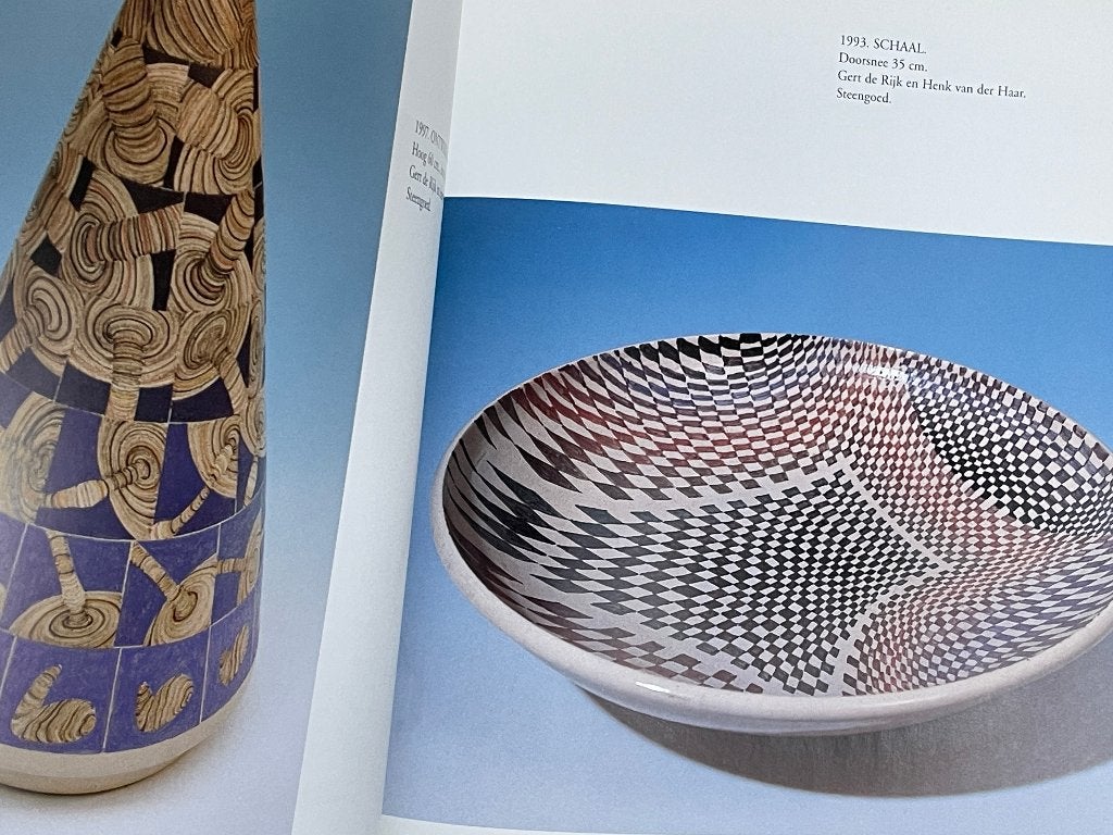 Vier & vuur - vier kunstenaars en de keramiek (1998), Ophalen of Verzenden, Zo goed als nieuw, Overige onderwerpen