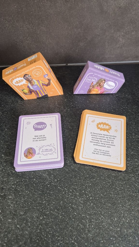 Het Eerlijke Familiespel, Praat of Daad.Zomereditie. 6B15, Tweedehands verkoop, Tweedehands verkoop, Gebruikt, Ophalen of Verzenden