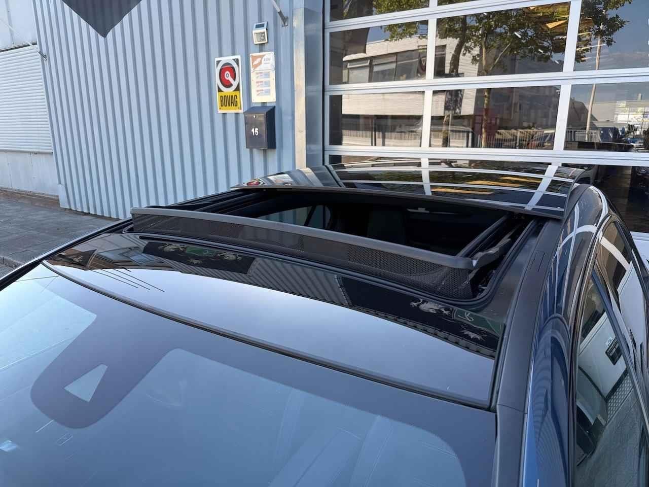 Mercedes-Benz A-klasse 250 e AMG LED/PDC/CAM/NAVI/LEER/LMV19, Auto's, Mercedes-Benz, Gebruikt, 4 cilinders, Bedrijf, 161 pk