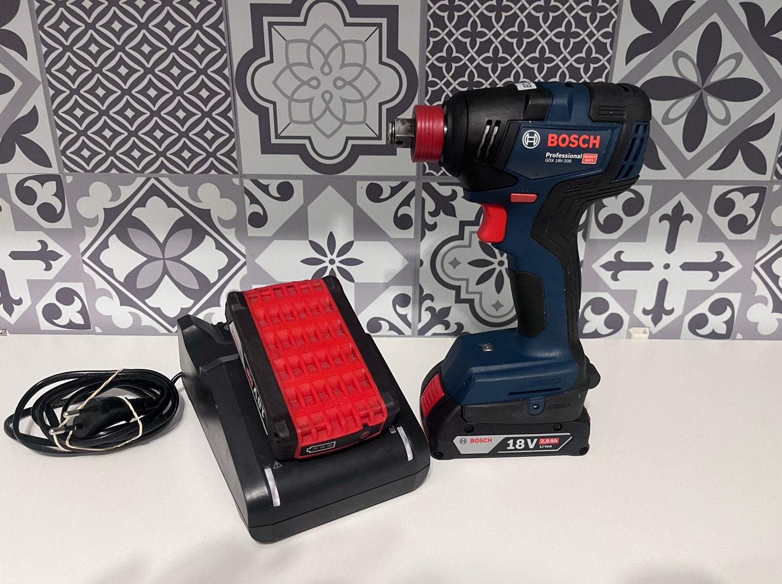 Bosch GDX 18V-200 2 Accu’s Lader L-BOXX Koffer, Doe-het-zelf en Verbouw, Ophalen, Gebruikt, Boor- en Schroefmachine