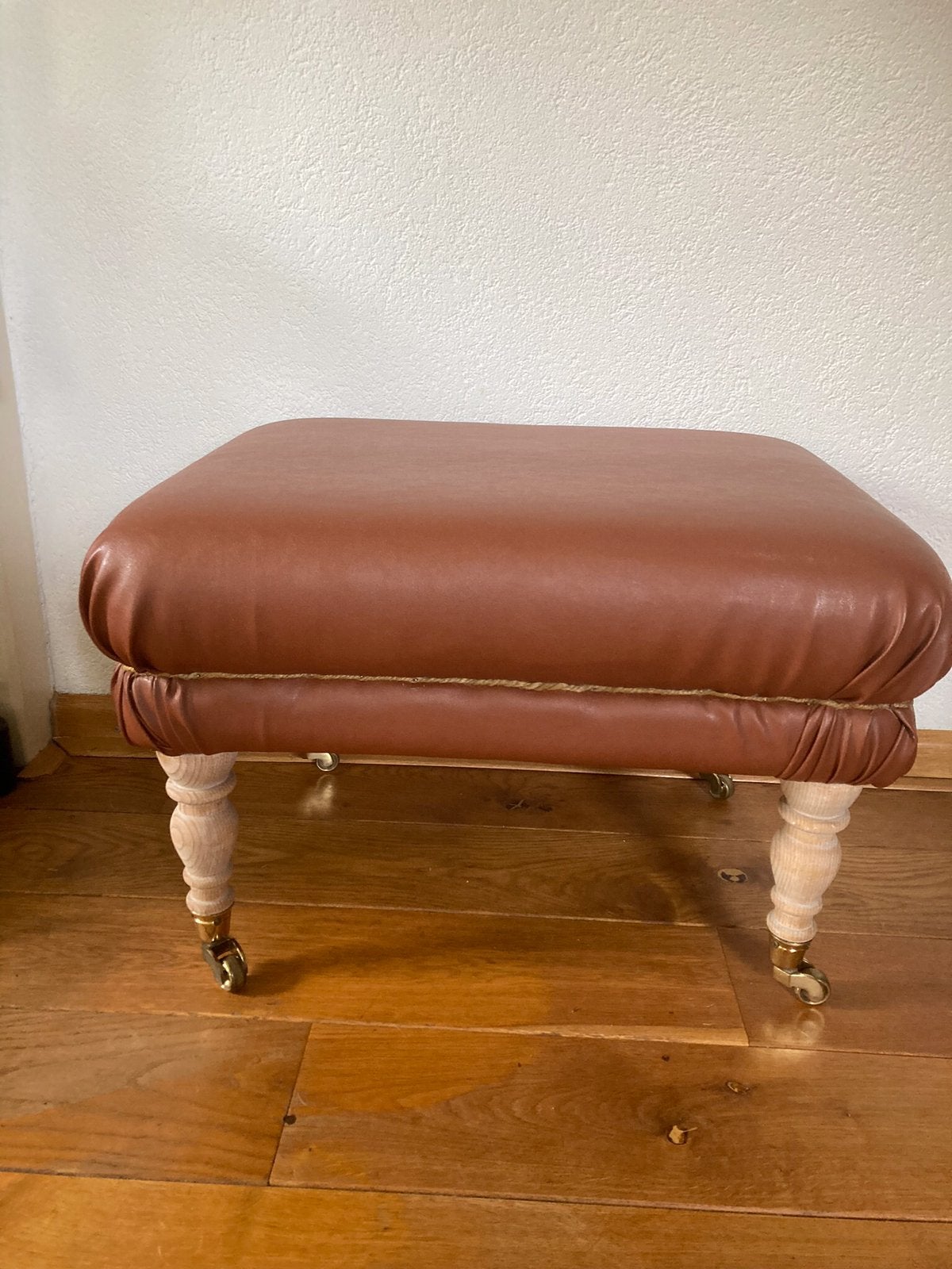 Klassieke voetenbank, Huis en Inrichting, Banken | Voetenbanken en Poefen, Ophalen, Minder dan 50 cm, Klassiek, 50 tot 75 cm