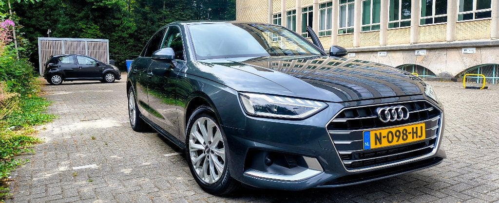 Audi A4 35 Tfsi 150pk S Tronic 2021 Grijs, Stof, 4 cilinders, 1984 cc, Origineel Nederlands
