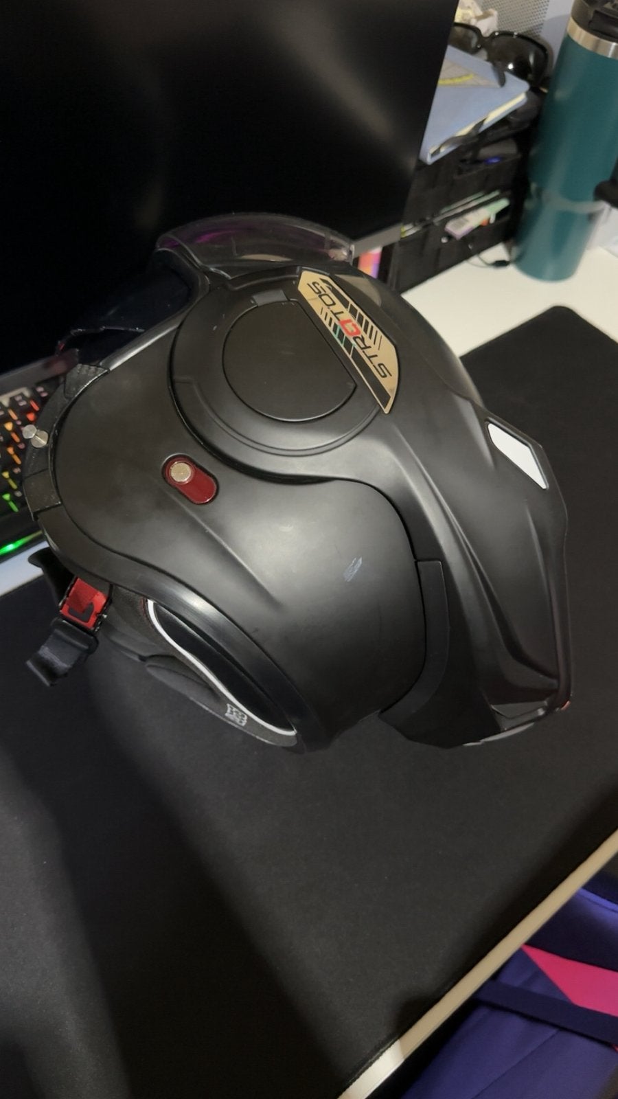 Beon stratos helm, Ophalen of Verzenden, Zo goed als nieuw