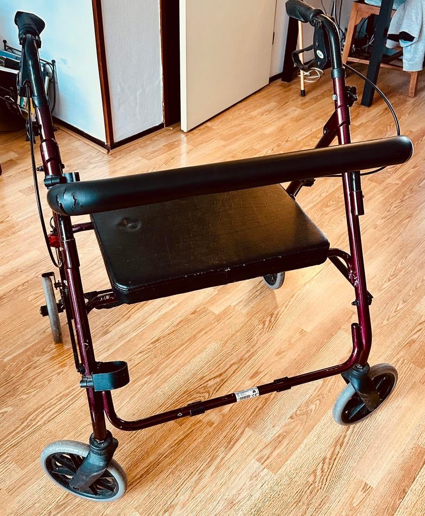 Extra brede sterke rollator, Ophalen of Verzenden, Zo goed als nieuw