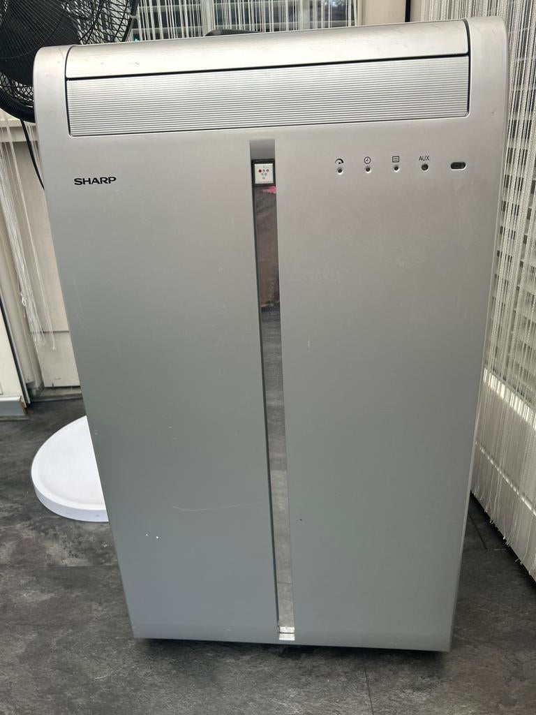 Sharp airco, Timer, 3 snelheden of meer, Ophalen of Verzenden, Zo goed als nieuw