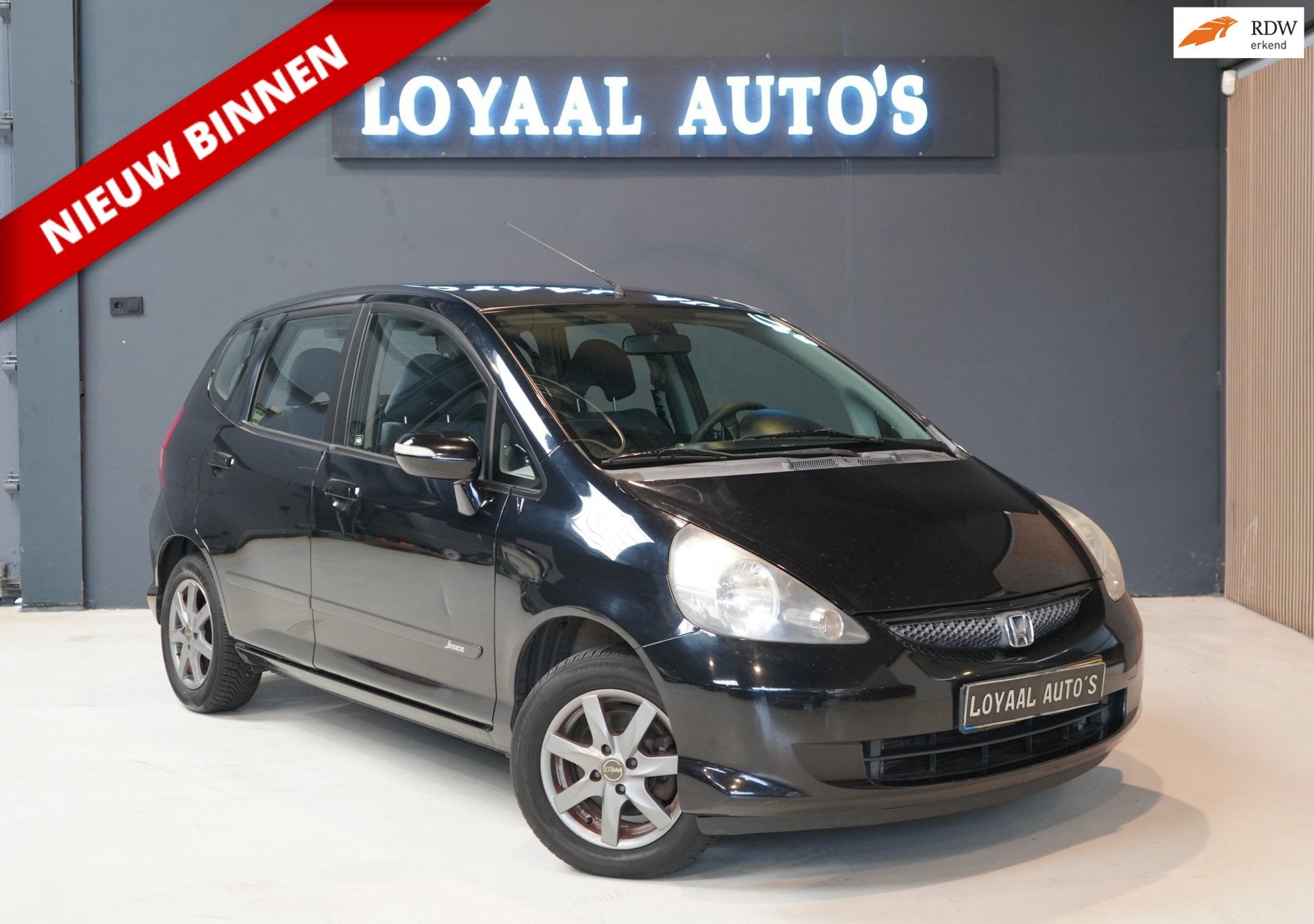 Honda Jazz 1.4 LS | AIRCO | APK | ELEK. RAMEN, Auto's, Voorwielaandrijving, 83 pk, 4 cilinders, Zwart