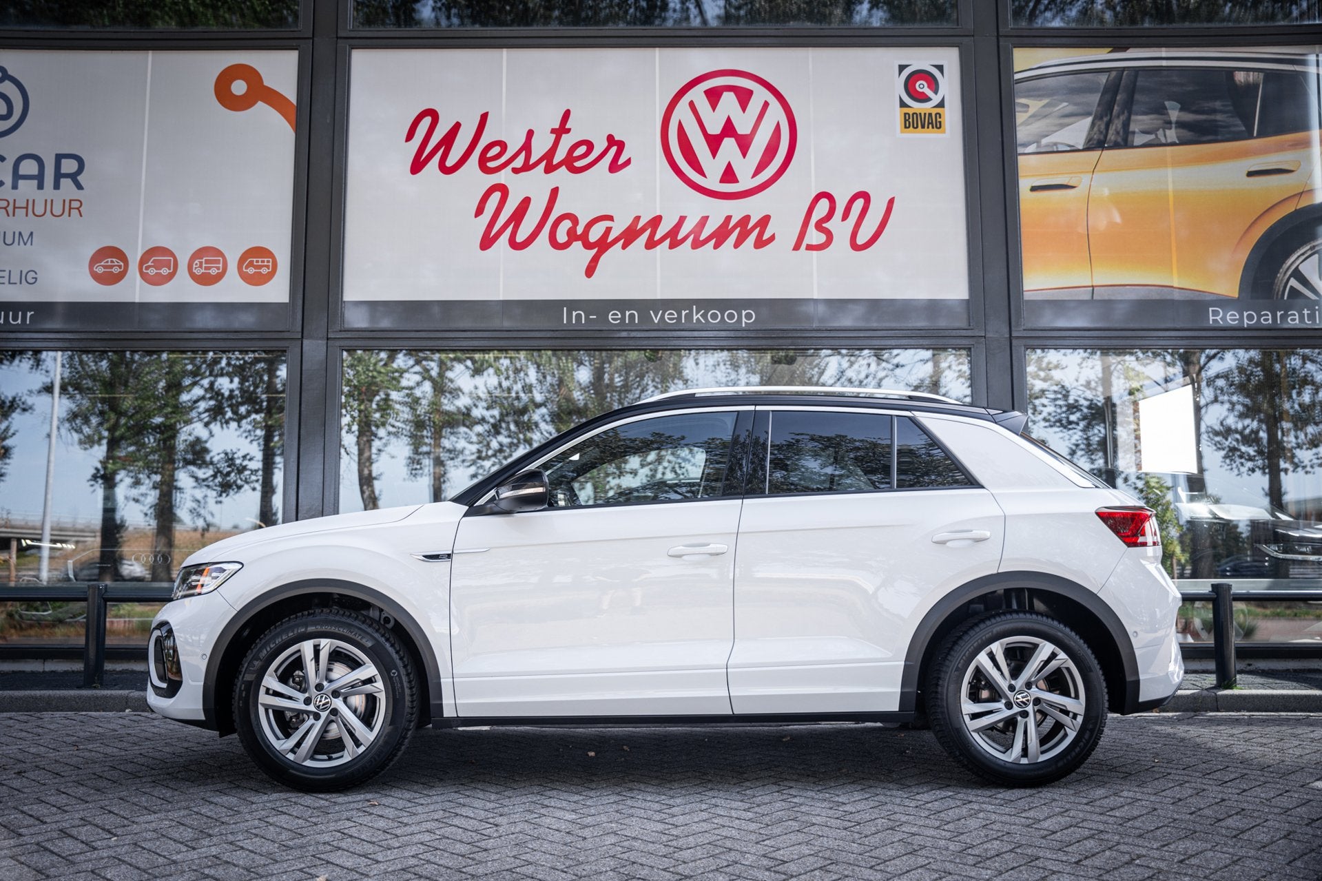 Volkswagen T-Roc 1.0 TSI R-Line | Navi | Camera | PDC | Crui, Auto's, Stof, Gebruikt, Zwart, Bedrijf