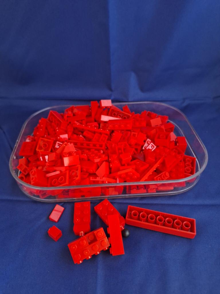 Grote partij rode Lego stenen - Losse onderdelen, Gebruikt, Inclusief extra onderdelen, Lego, Ophalen of Verzenden