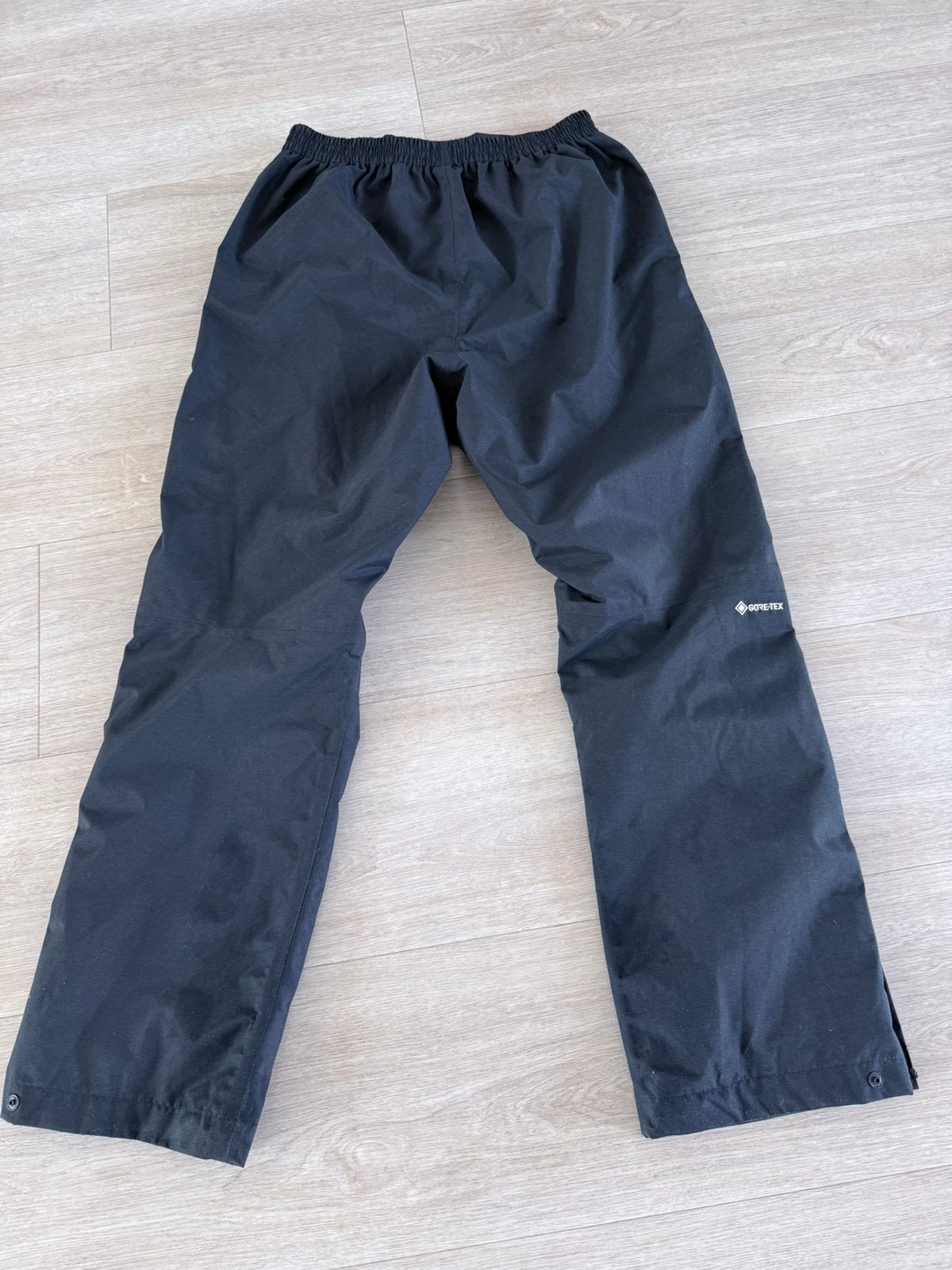 Berghaus Goretex hardshell, Ophalen, Zo goed als nieuw, Regenbroek, Heren