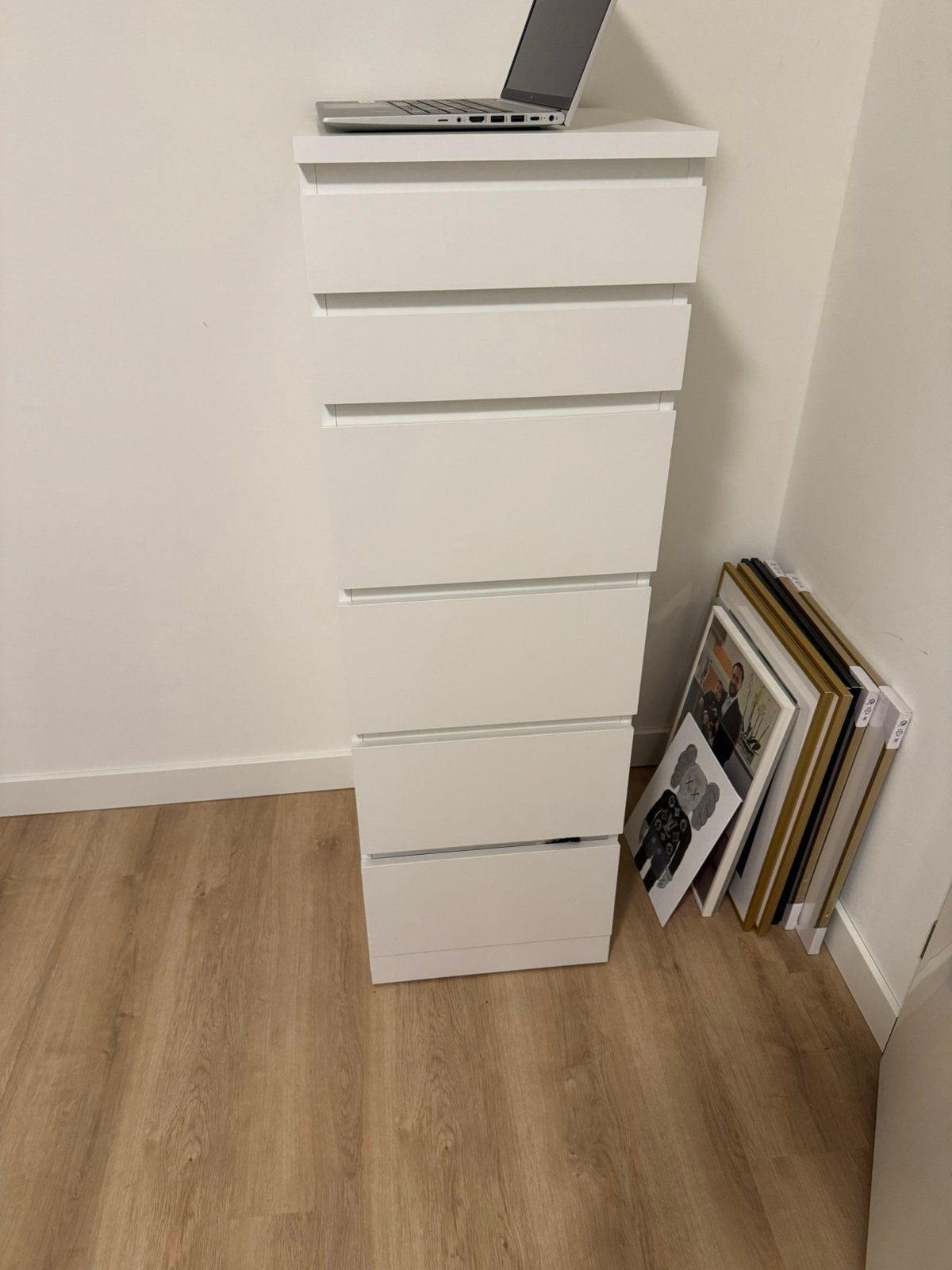 Malm ladekast  6 lades met spiegel, Huis en Inrichting, Kasten | Ladekasten, Ophalen, 5 laden of meer, 50 tot 100 cm, Zo goed als nieuw