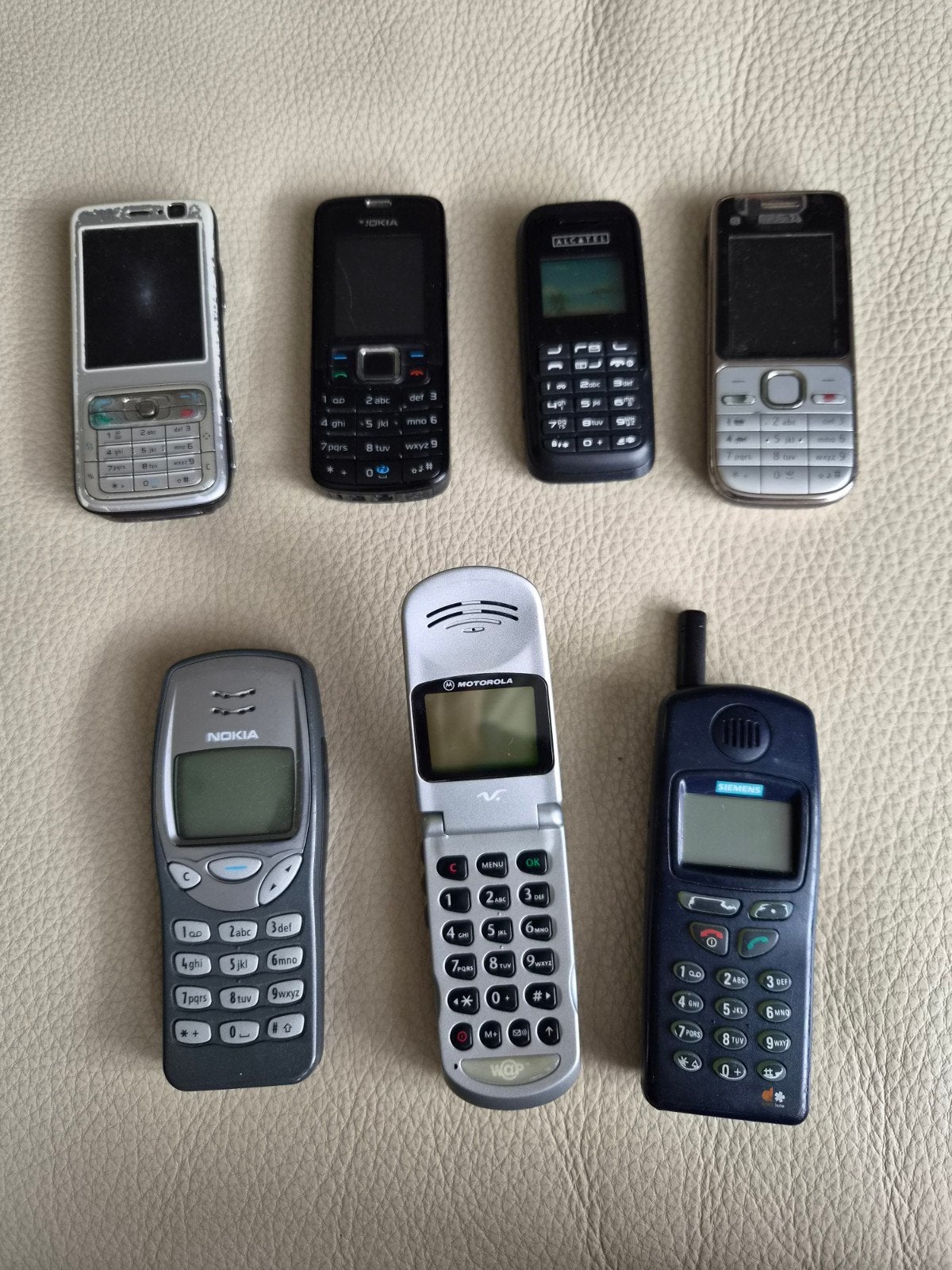 Partij oude Nokia, Motorola, Siemens, Alcatel telefoons, Telecommunicatie, Mobiele telefoons | Nokia, Gebruikt, Overige modellen