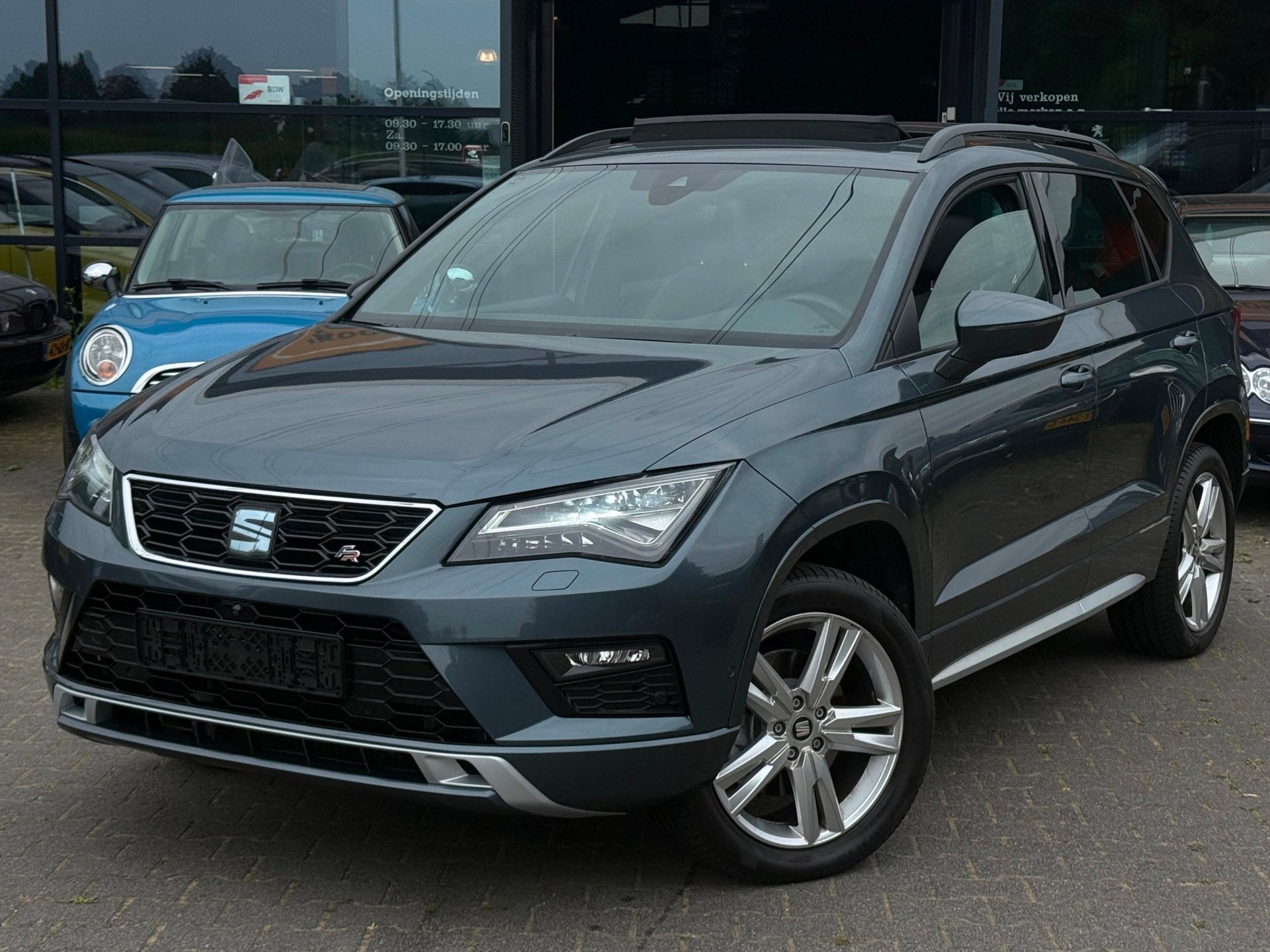 SEAT Ateca 1.5 TSI FR Business Intense PANO/ACC/360*CAMERA/B, Auto's, Seat, Zwart, 150 pk, Origineel Nederlands, Bedrijf