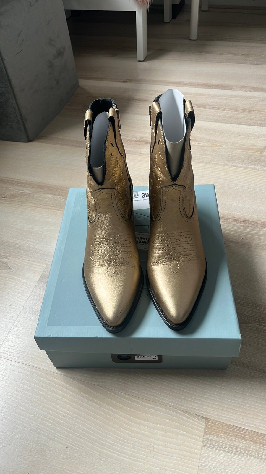 Manfield Western Enkellaarzen Maat 39 kleur goud, Kleding | Dames, Ophalen of Verzenden, Zo goed als nieuw, Lage of Enkellaarzen