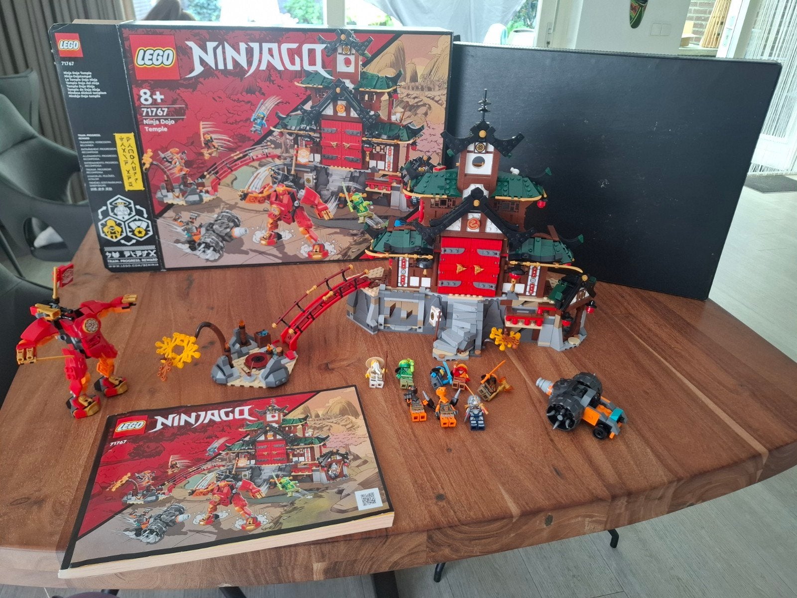LEGO Ninjago 71767 Ninja Dojo Tempel met minifiguren, Lego, Ophalen of Verzenden, Zo goed als nieuw, Ninjago