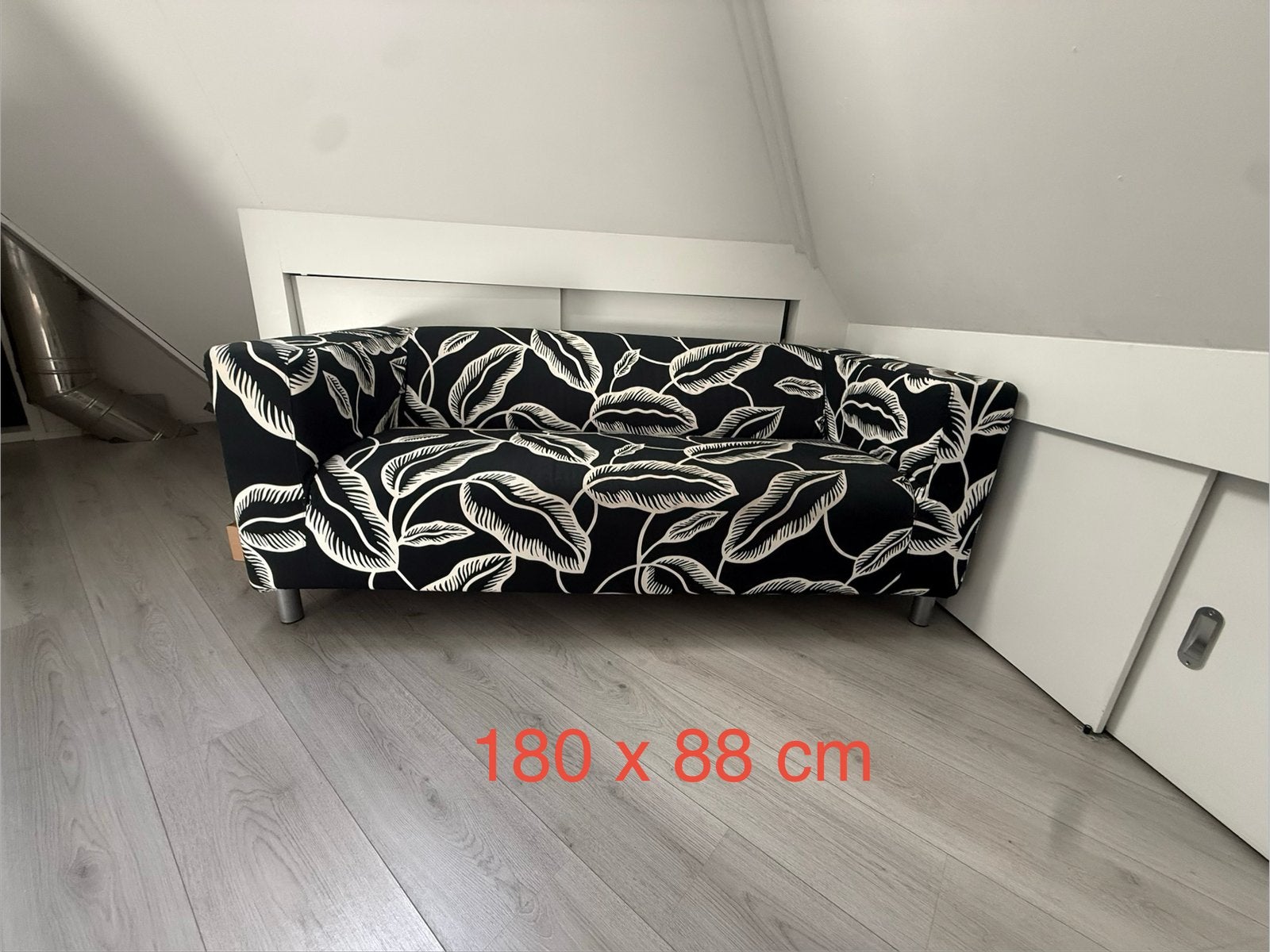 Zwart-witte bank  Ikea, Ophalen, 150 tot 200 cm, Tweepersoons, 75 tot 100 cm