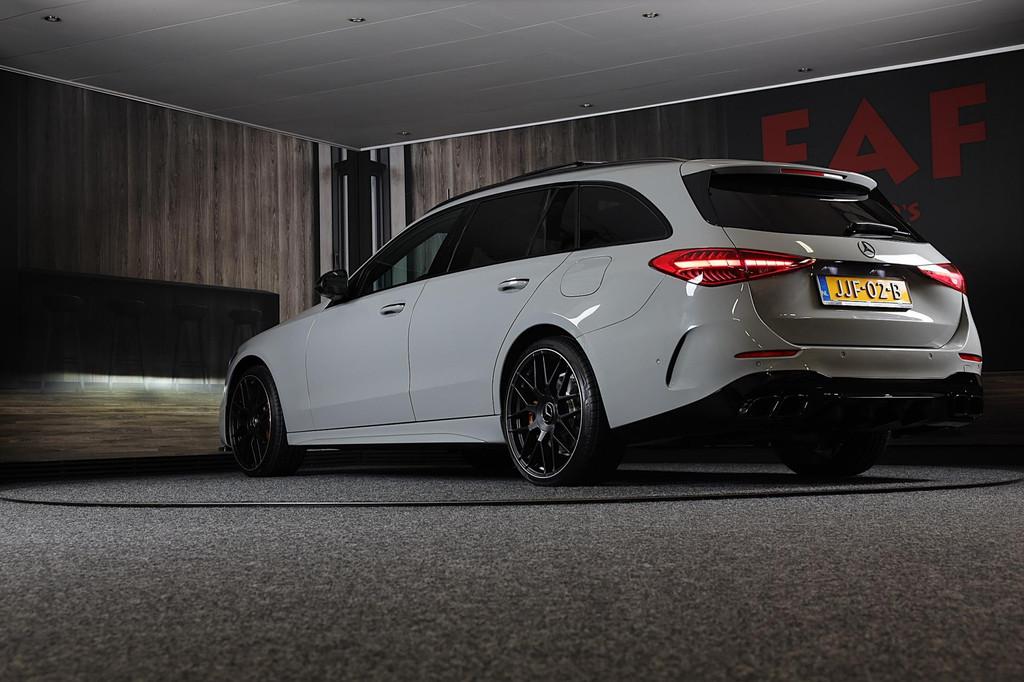 Mercedes-Benz C-klasse Estate 300 e AMG 63 Look / Massage /, Auto's, Automaat, Achterwielaandrijving, 4 cilinders, 167 km/l