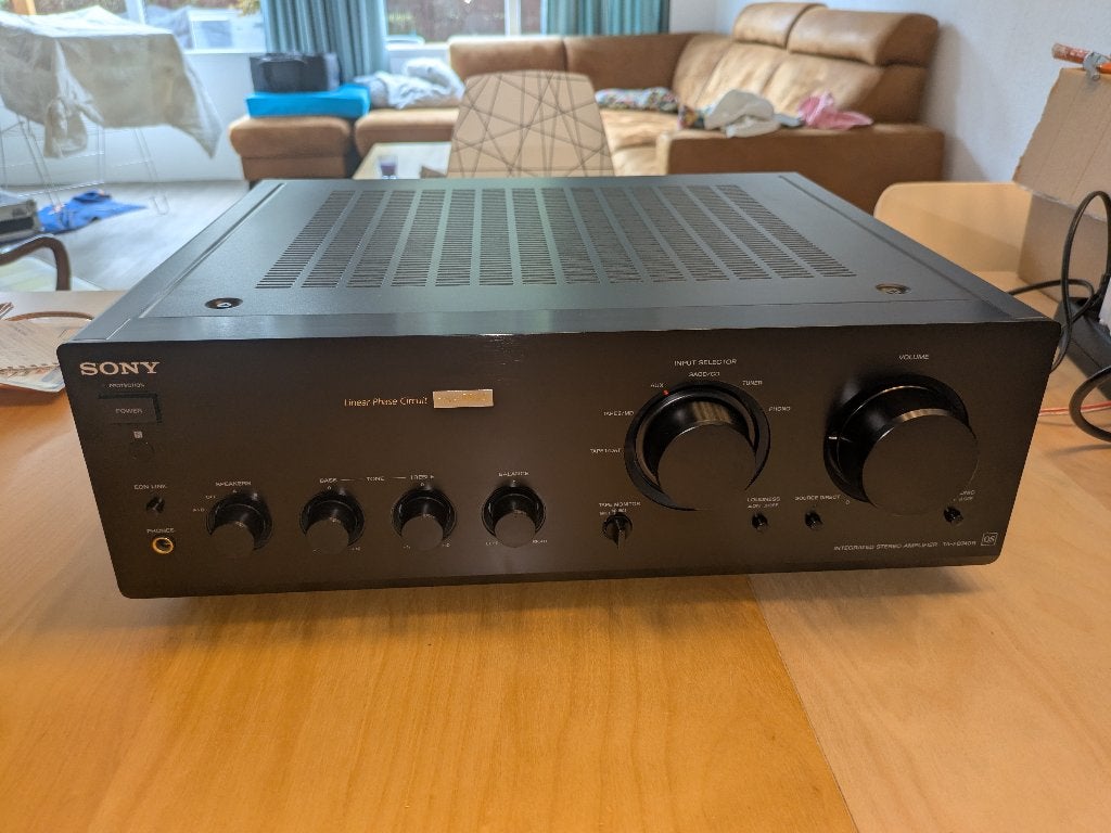 Sony TA-FB740R geïntegreerde stereoversterker – nieuwstaat, Ophalen of Verzenden, Zo goed als nieuw, 60 tot 120 watt, Sony