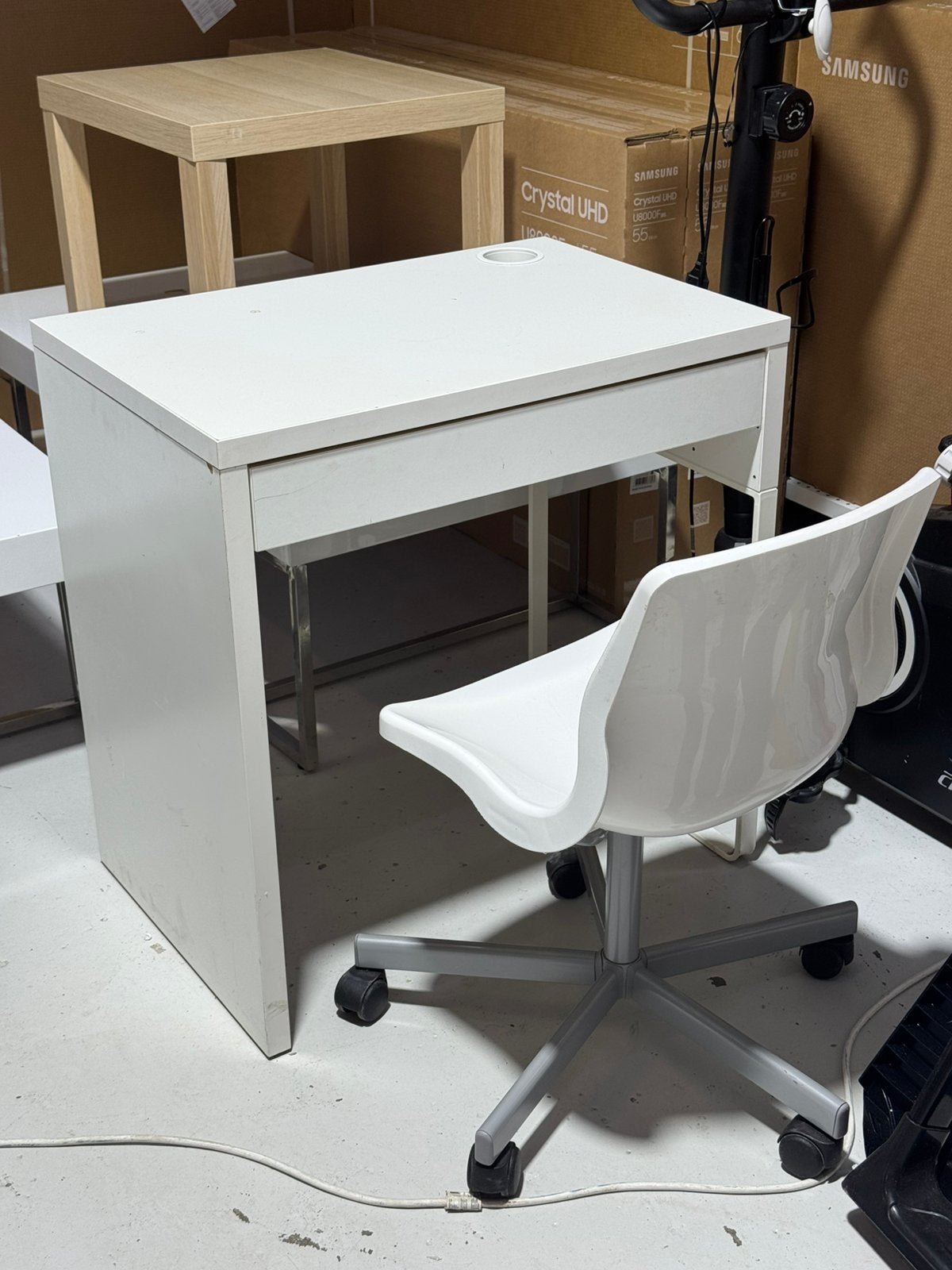 Ikea kinderbureau, Ophalen of Verzenden, Zo goed als nieuw