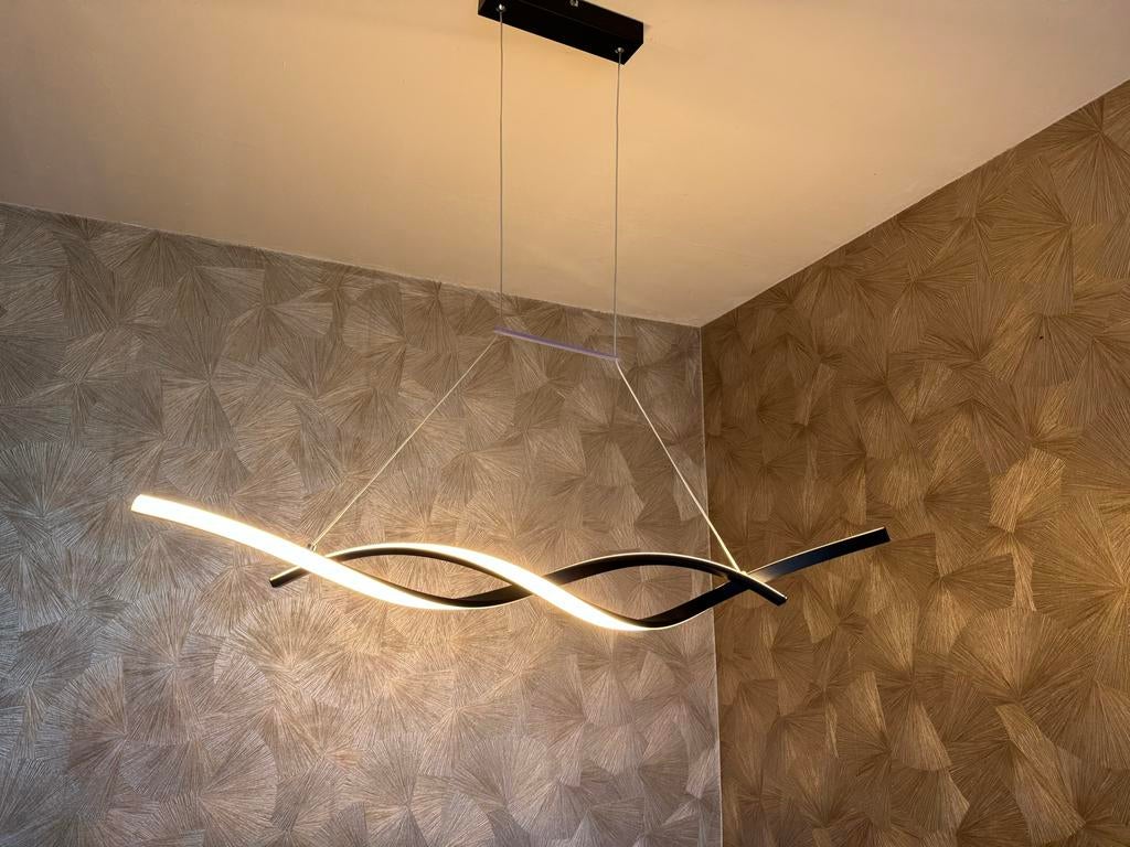 Mooie en zuinige LED hanglamp - Modern design, Ophalen of Verzenden, Zo goed als nieuw
