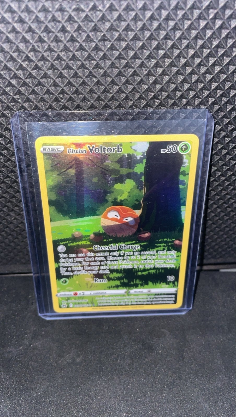 Hisuian Voltorb Pokémon kaart, Ophalen of Verzenden, Zo goed als nieuw, Losse kaart