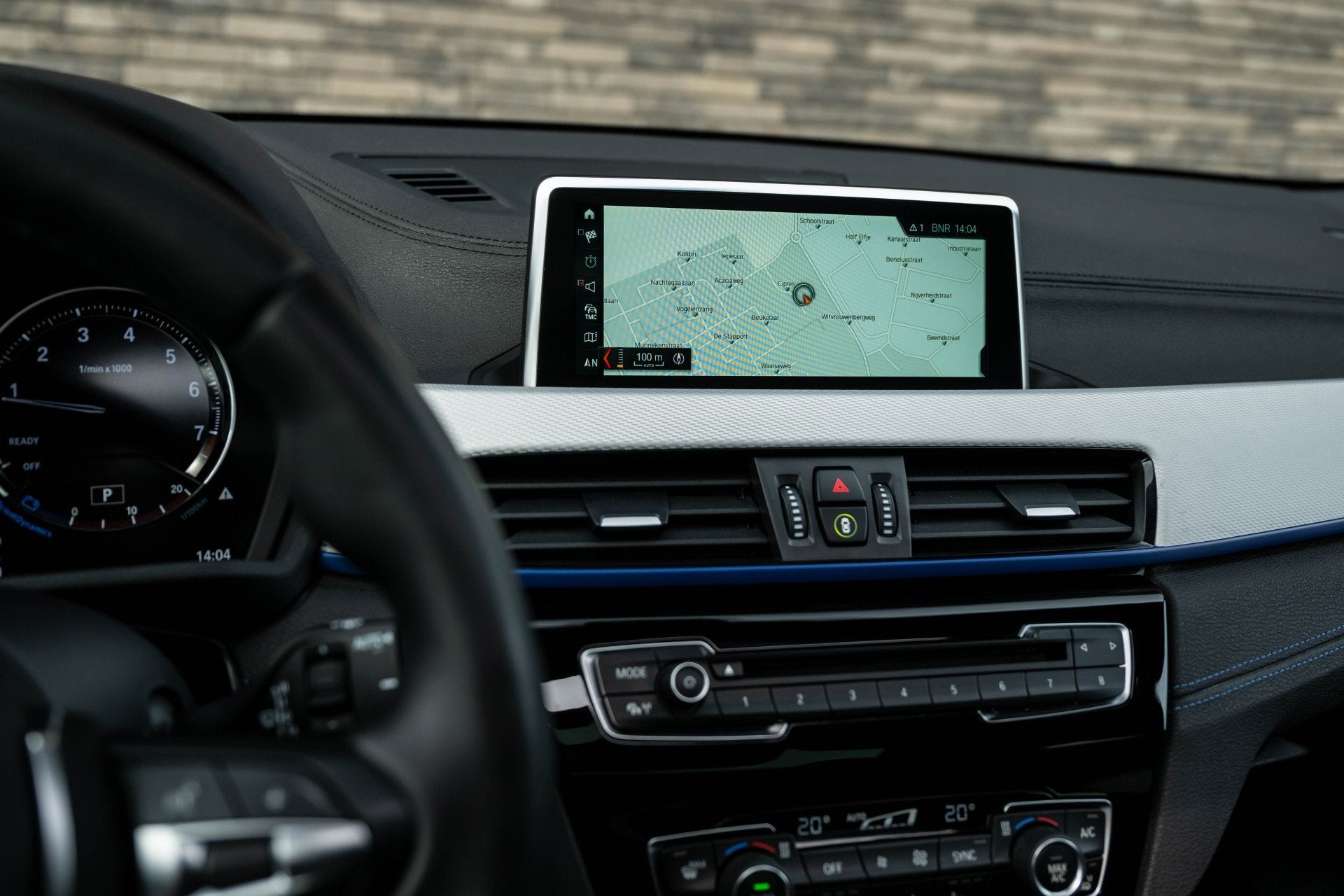 Foto 23 van BMW X2 2.0i xDrive | M-Sport | Navigatie | Panorama | Leder