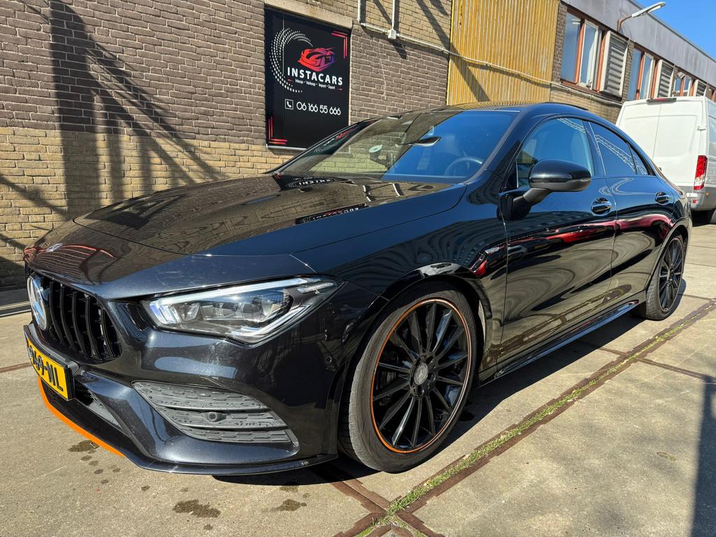 Mercedes-Benz CLA-klasse 180 d Premium Plus Orange Art Premi, Gebruikt, Euro 6, 4 cilinders, 116 pk