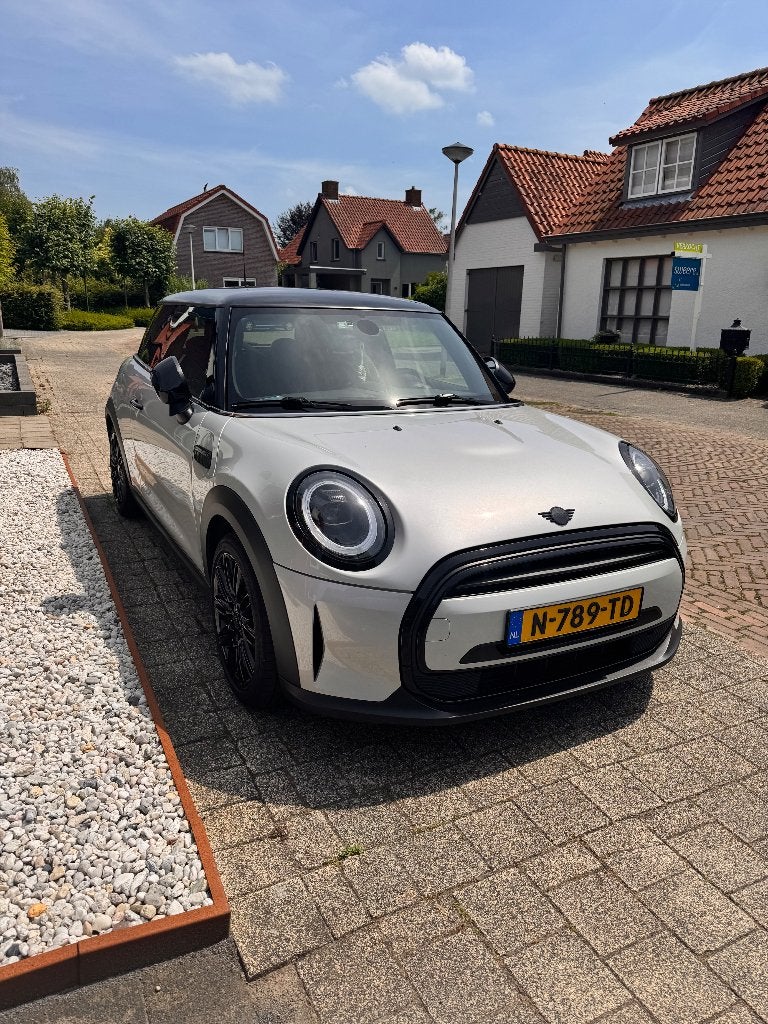 Mini 3-deurs Business Edition 1.5 2022 airco, CarPlay, navi, 136 pk, Euro 6, 4 stoelen, Leder en Stof