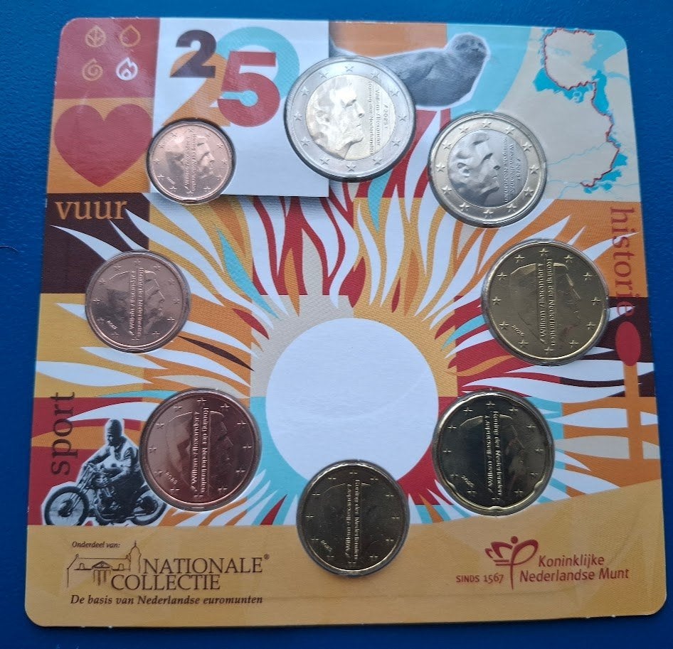 Jaarset Nederland 2025 Vuur UNC set, Verzenden, Koningin Beatrix, Euro's, Setje