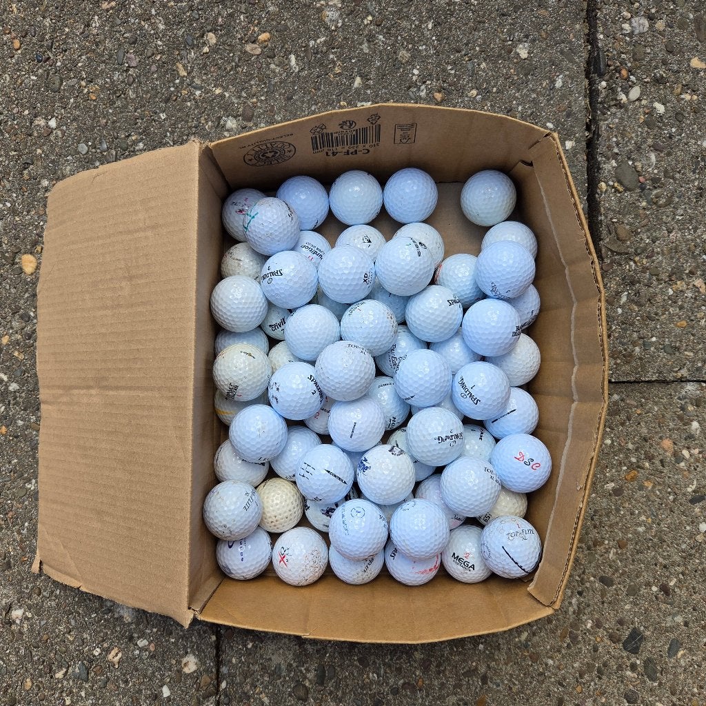 67 witte golfballen voor een tientje!, Sport en Fitness, Golf, Ophalen of Verzenden, Gebruikt, Bal(len)