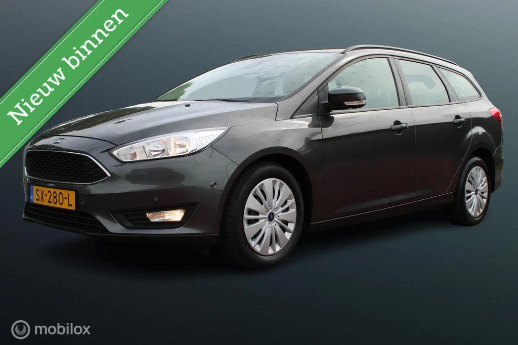 Ford Focus 1.0 EcoBoost Trend Edition, Stoel-st € 8.888,00, Focus, Gebruikt, Origineel Nederlands, Handgeschakeld