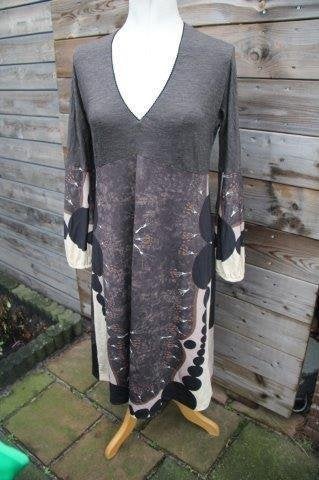 Jurk bruin/ beige Maliparmi mt 48 (EU42) Winter Vaste prijs, Kleding | Dames, Beige, Ophalen of Verzenden, Knielengte, Gedragen