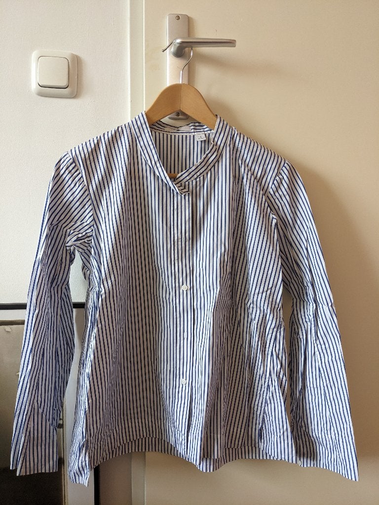 Uniqlo +J blauwwit gestreepte blouse – maat S, Kleding | Dames, Blouses en Tunieken, Meerkleurig, Ophalen of Verzenden, Zo goed als nieuw