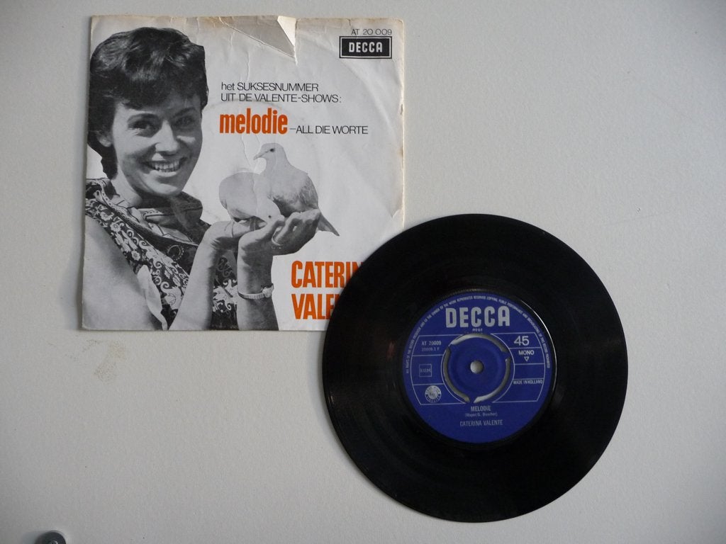 single CATERINA VALENTE - MELODIE - DECCA RECORDS, 1967, Gebruikt, Overige genres, 7 inch, Ophalen of Verzenden