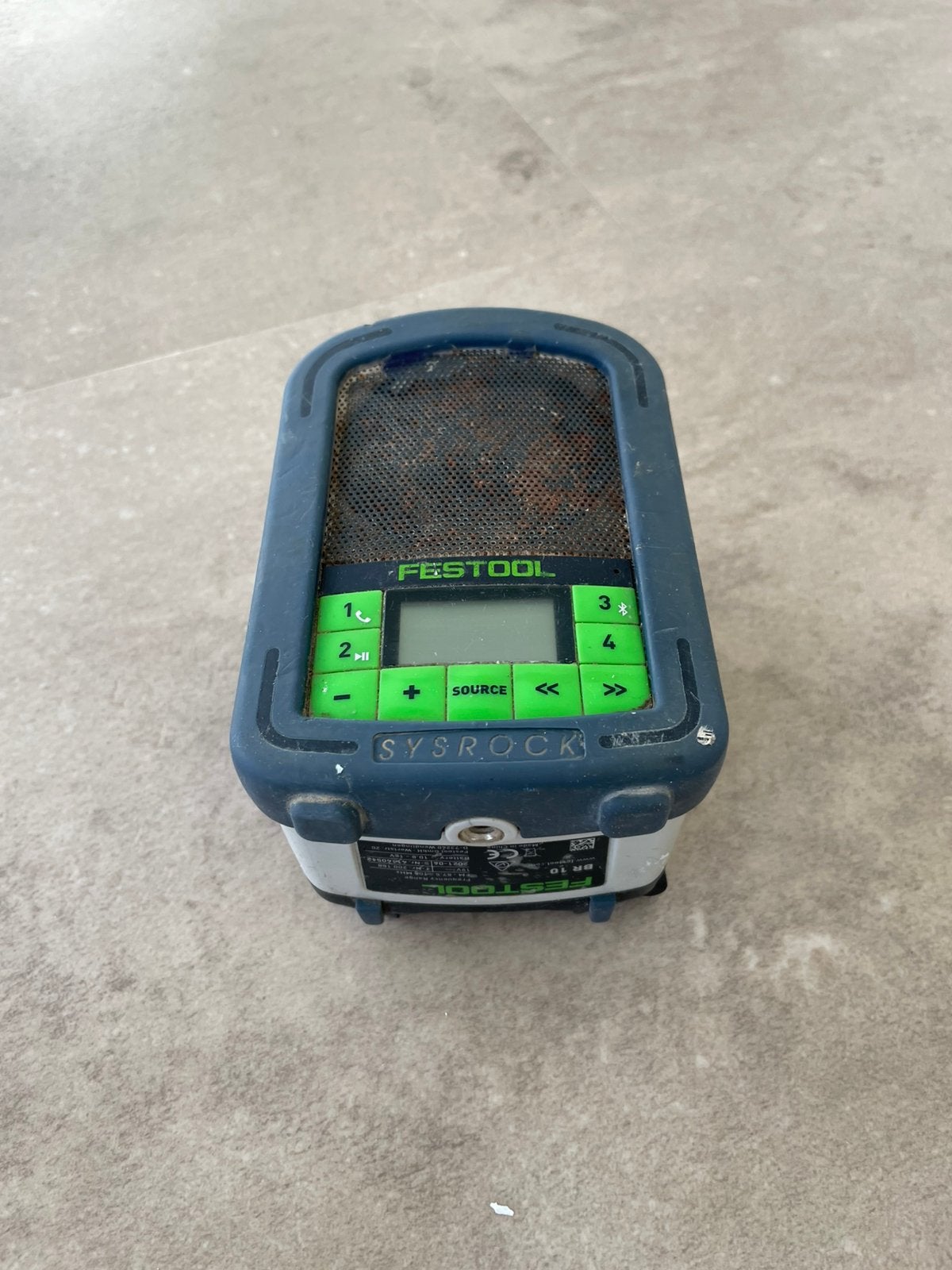 Festool bouw radio heeft onderhoud nodig, Ophalen of Verzenden, Niet werkend, Bouwradio