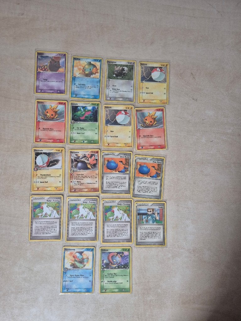 Pokémon EX Emerald - 18 Cards, Ophalen of Verzenden, Zo goed als nieuw, Meerdere kaarten