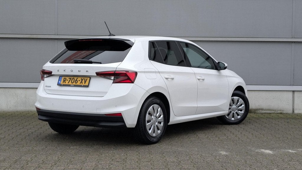 Skoda Fabia 1.0 TSI 95pk Ambition | Smartlink | Cruise Contr, Auto's, Skoda, Voorwielaandrijving, 12 maanden, Stof, Gebruikt