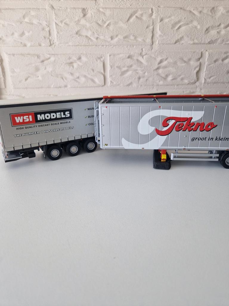 Vitrinekast glas 1,80x52., Ophalen, Bus of Vrachtwagen, Tekno