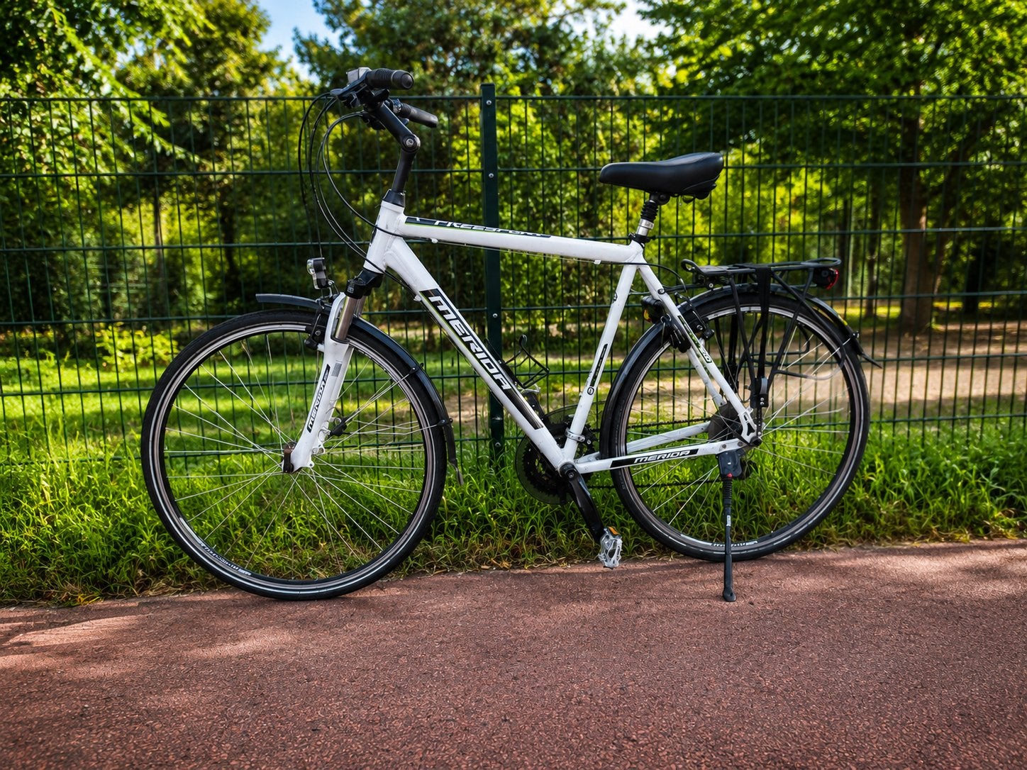 Merida Freesport 500 Herenfiets Wit – Verende Voorvork, Ophalen, Gebruikt, Overige merken, Vering