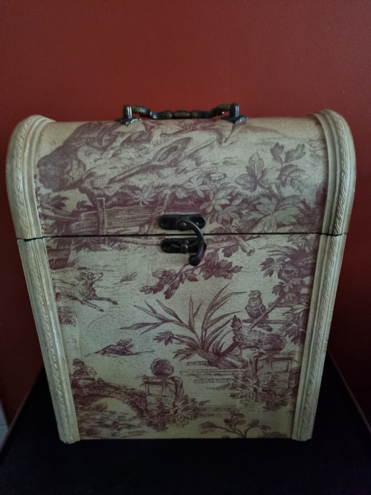 Wijnkist Toile-de-jouy motief, Ophalen of Verzenden, Minder dan 50 cm
