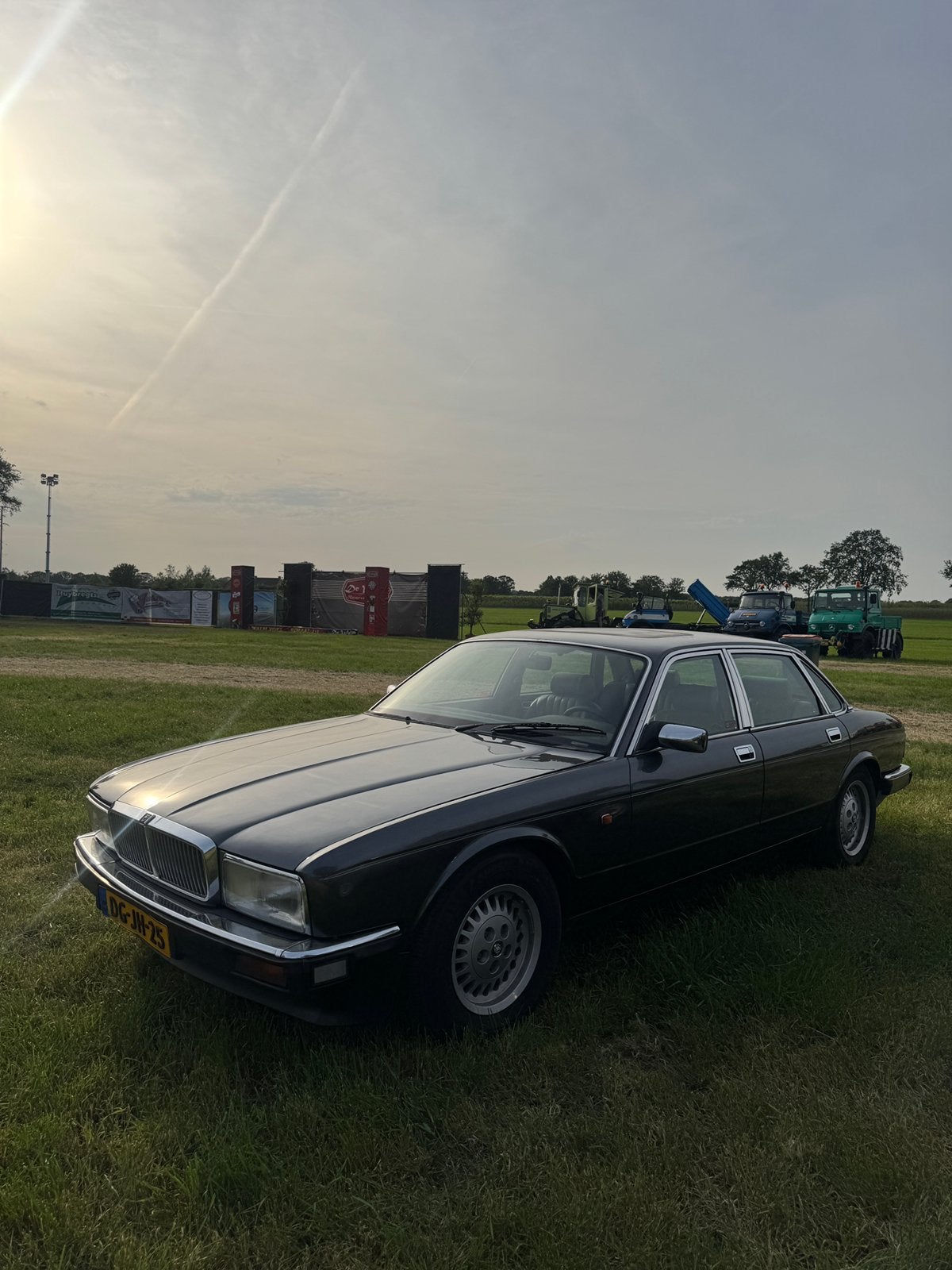 Jaguar Sovereign 4.0 AUT U9 1991 Grijs, Auto's, Automaat, Achterwielaandrijving, 1700 kg, Origineel Nederlands