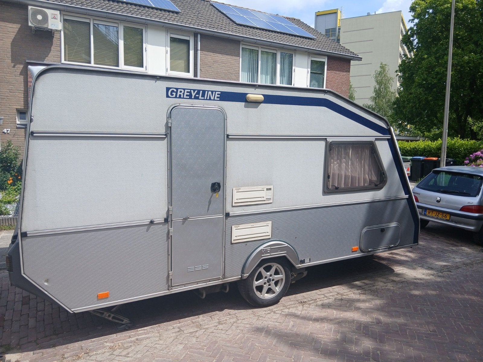 Caravan KIP KG44 Greyline 1997 + volaut mover + voortent, Caravans en Kamperen, Rondzit, Kip, Particulier, Lengtebed