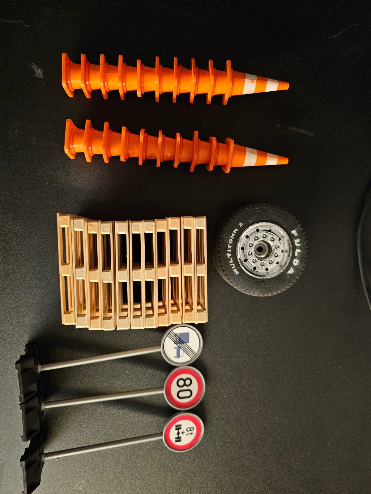 accessoires voor de truck., Zo goed als nieuw, Schaal 1:16, Onderdeel, RTR (Ready to Run)