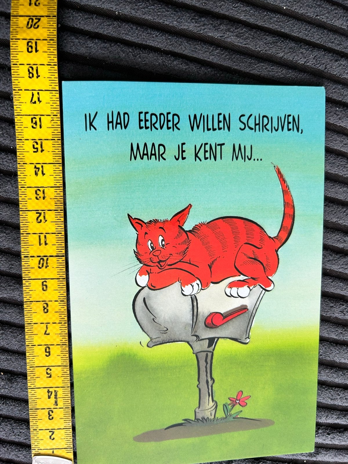Oude wenskaart illustr Kat op brievenbus, Ophalen of Verzenden, Zo goed als nieuw