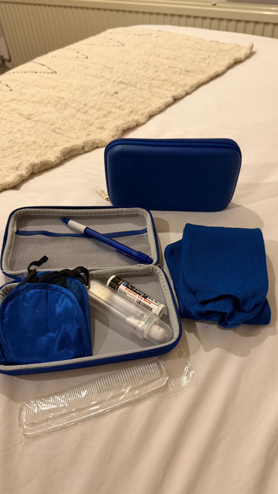 KLM business class tasje, Sieraden, Tassen en Uiterlijk, Ophalen, Zo goed als nieuw, Blauw, Heer of Dame