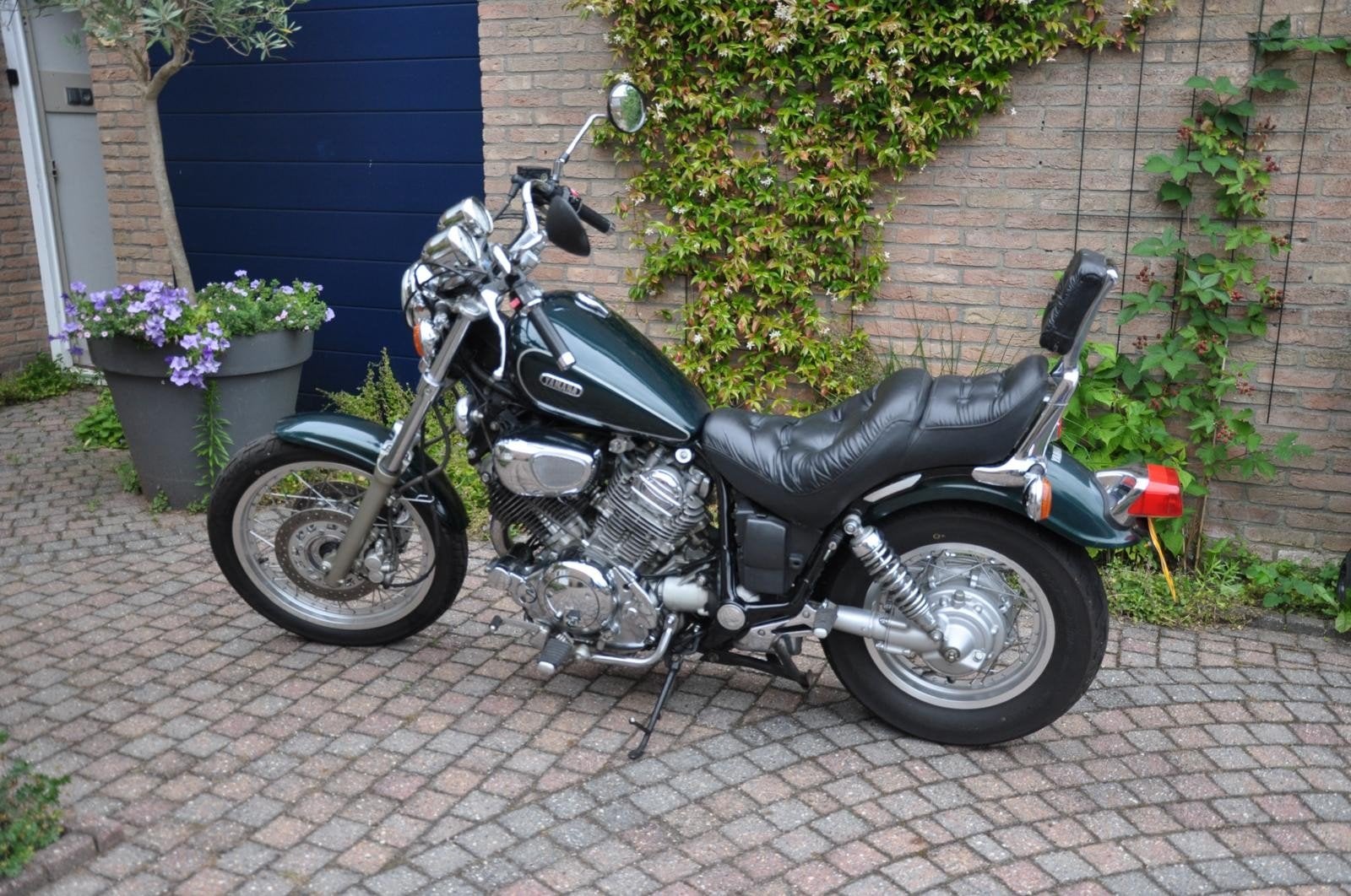 Yamaha Virago XV 750 - Klassieke Chopper, Cardan-aandrijving, 2 cilinders, Chopper, Gebruikt