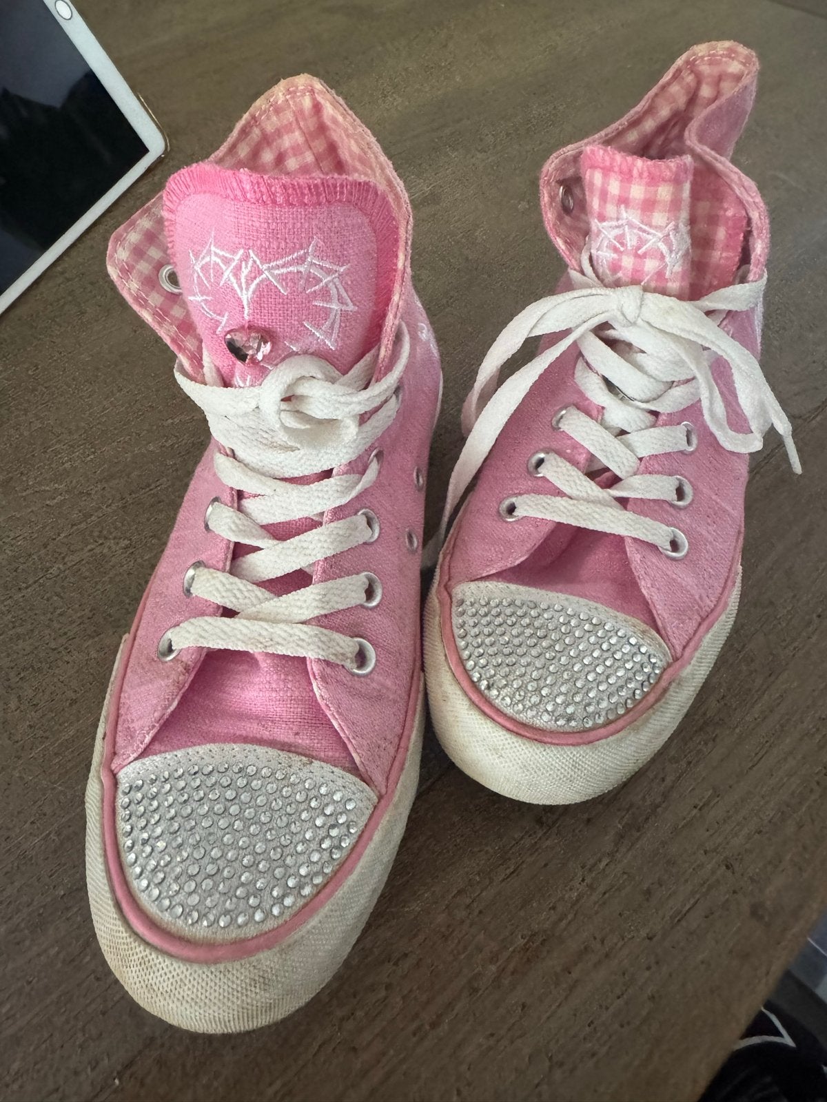 Oktoberfeest  krüger madl Trachten sneakers met strass, 38, Ophalen of Verzenden, Gedragen, Roze, Sneakers of Gympen