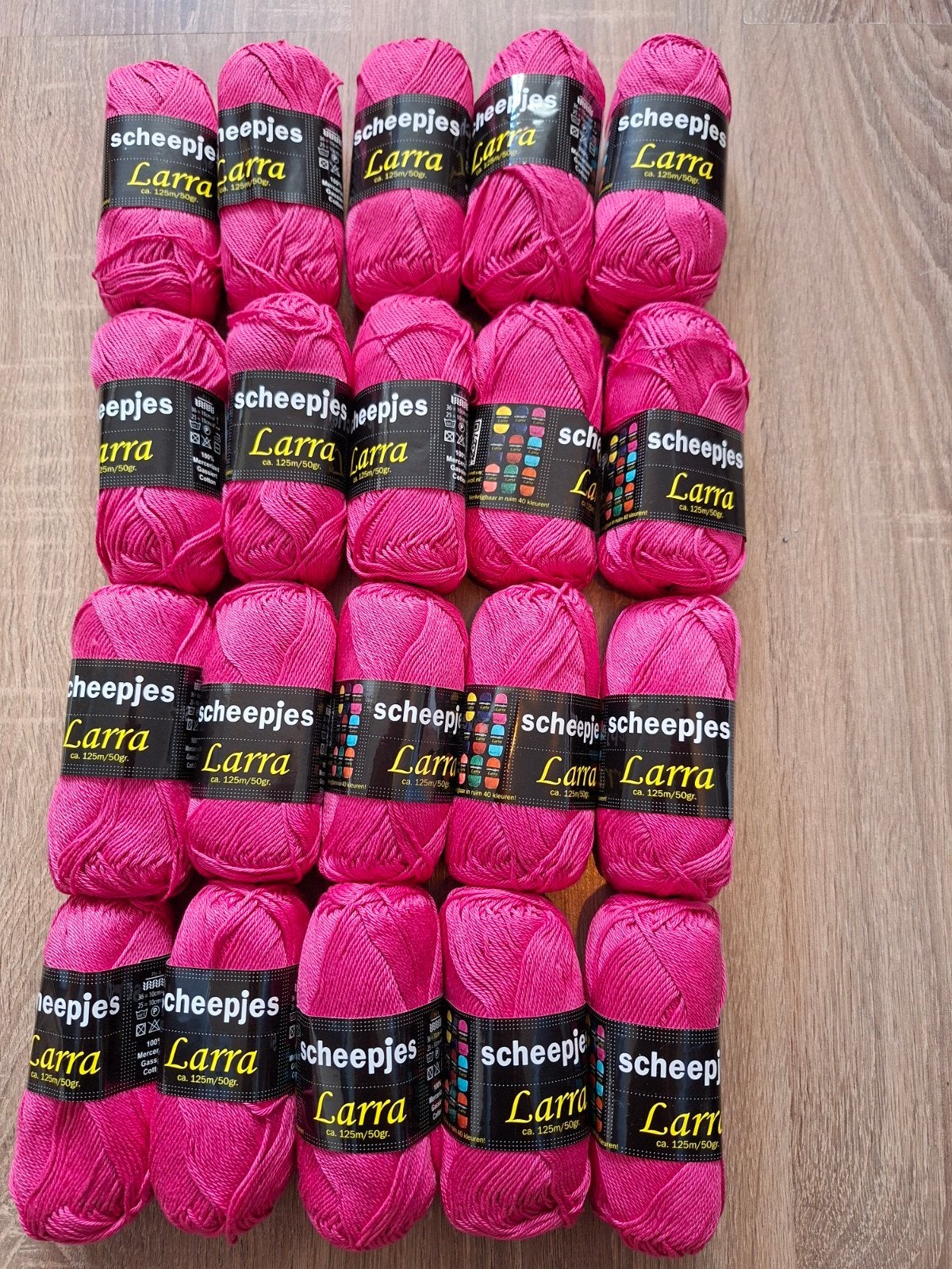 Scheepjes Larra (20 Stuks)nieuw., Verzenden, Nieuw, Breien of Haken, Wol of Garen