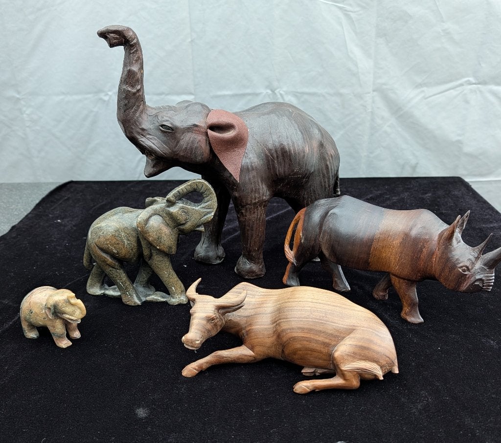 5 oude afrikaan Safari Dieren olifant neushoorn buffel boho, Ophalen of Verzenden