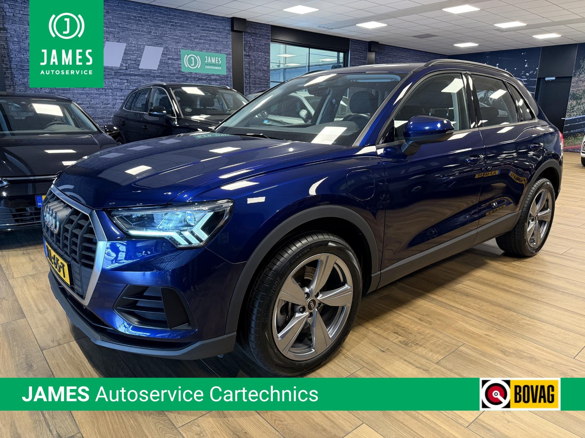 Audi Q3 45 TFSI e edition |PHEV|Carplay|ACC|S-Line stoelen|C, Stof, Gebruikt, Blauw, Hybride Elektrisch/Benzine