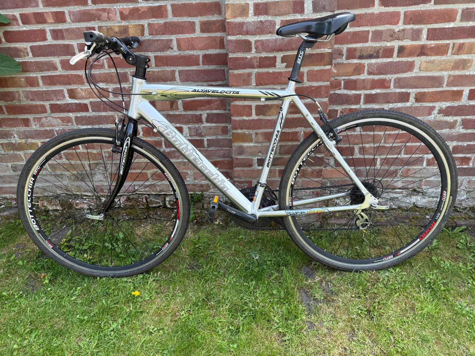 Bottecchia crosshybride/mountainbike., Gebruikt, 26 inch, Velgrem, 49 tot 53 cm